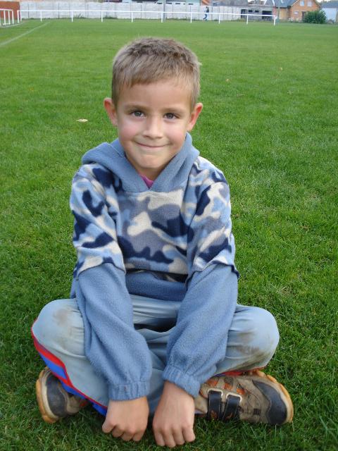 září 2009..hody,trenink mladší přípravky 048_Small.jpg