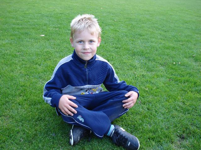 září 2009..hody,trenink mladší přípravky 054_Small.jpg
