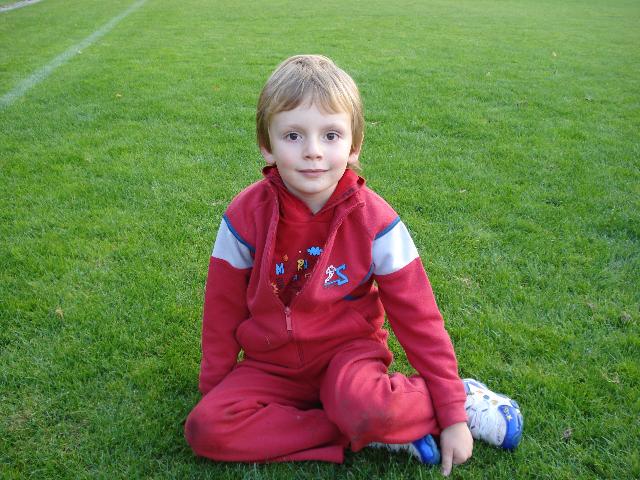 září 2009..hody,trenink mladší přípravky 057_Small.jpg
